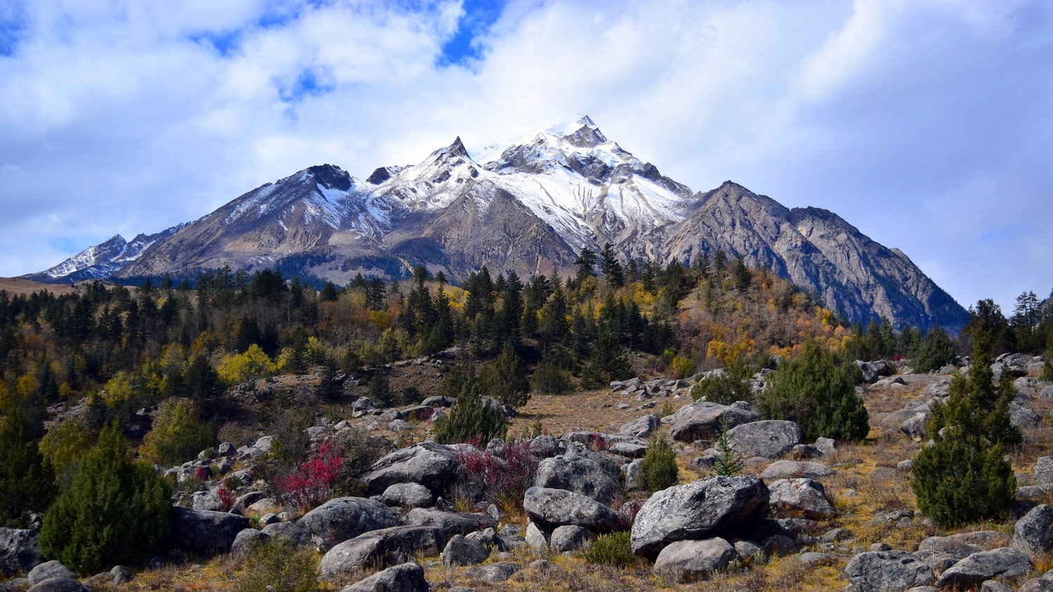 Sacred Mt Genyen, Sichuan. Mount Genyen, Sichuan
